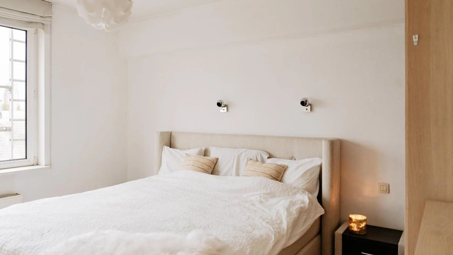 Zonnig Appartement Met Prachtig Uitzicht Op A+Locatie Antwerp Belgium