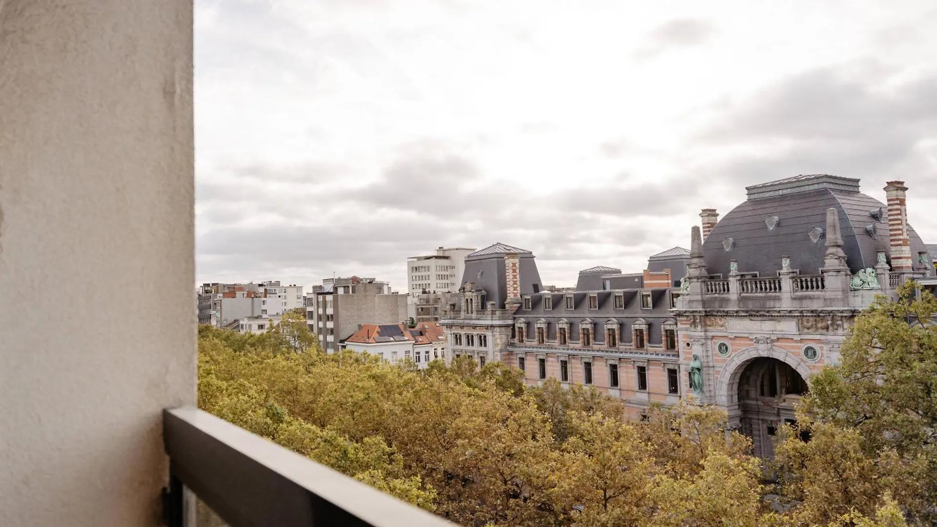 Apartment Zonnig Appartement Met Prachtig Uitzicht Op A+Locatie Antwerp